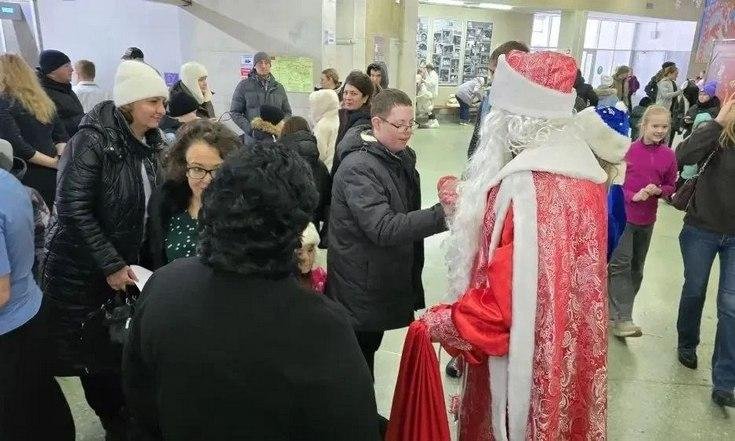 «Елка желаний»: юный житель Магнитогорска побывал в закулисье цирка