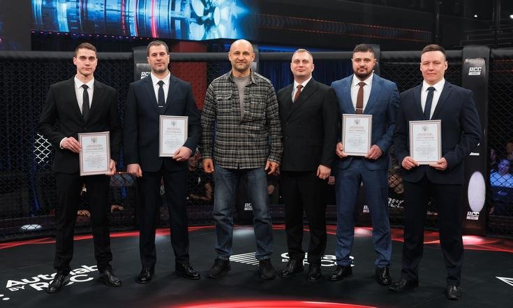 Награждение спасателей подразделения РМК «Поиск»