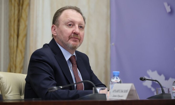 Окружное совещание по вопросам здравоохранения и образования