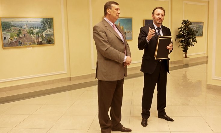 В резиденции полпреда закрылась выставка работ художника Сергея Сочивко, посвященная Екатеринбургу