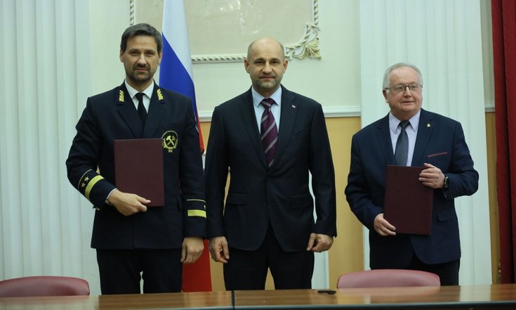 Соглашение между Уральским горным и Донецким национальным техническим университетами