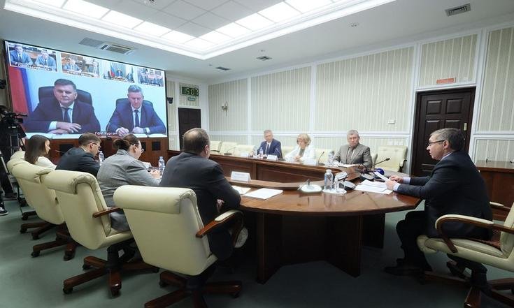 Владимир Якушев: «Урал и Западная Сибирь остаются локомотивами отечественной экономики»