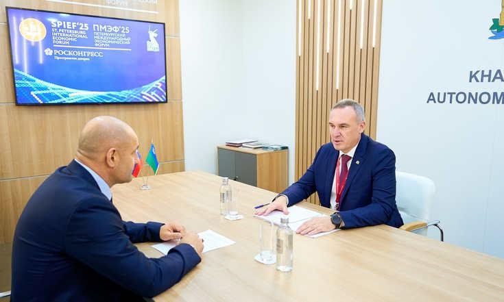Рабочая встреча с губернатором Югры Русланом Кухаруком