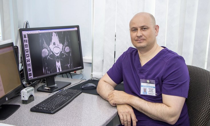 Рентгенологи из окружной больницы Нижневартовска первыми в Югре тестируют искусственный интеллект в МРТ-диагностике