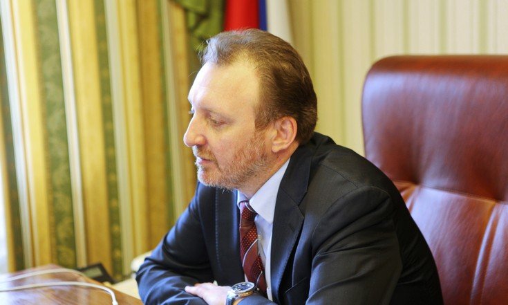 Заместитель полпреда Борис Кириллов провел заседание Совета по вопросам совершенствования государственной политики в области патриотического воспитания