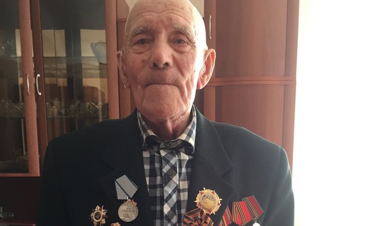 Ветерану Великой Отечественной войны Ивану Кузнецову вручили потерянную во время войны медаль «За отвагу»
