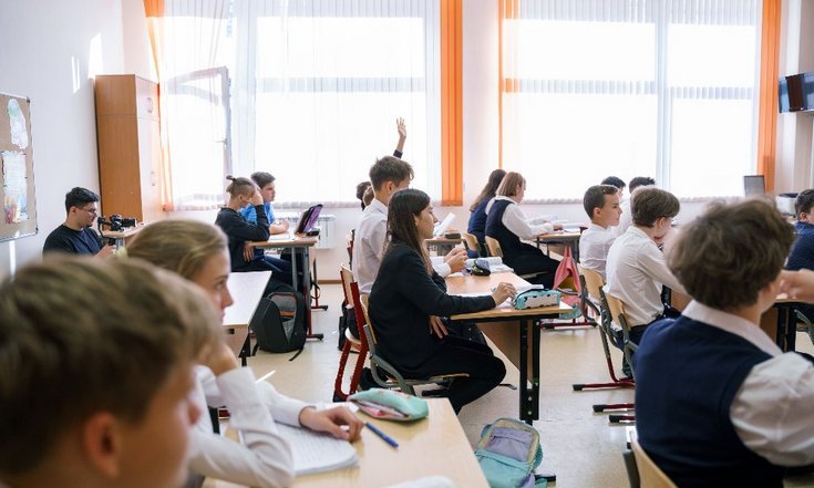 Двухмиллионным пользователем платформы «Сферум» стала учительница из Челябинской области