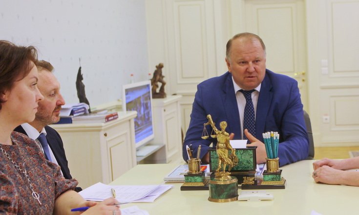 Николай Цуканов провел рабочее аппаратное совещание