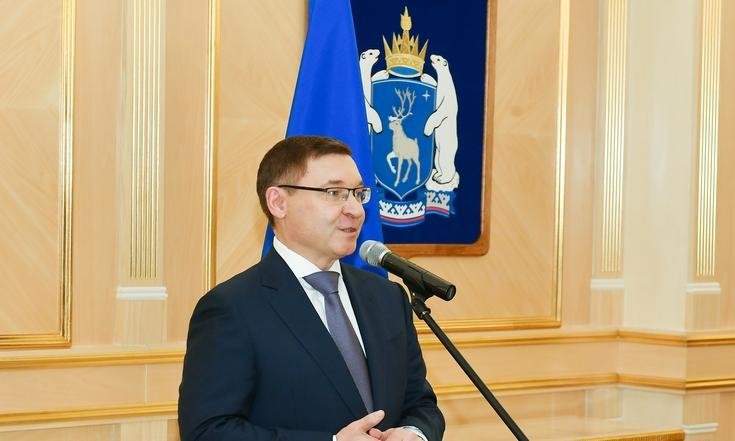 Владимир Якушев вручил государственные награды жителям Ямала