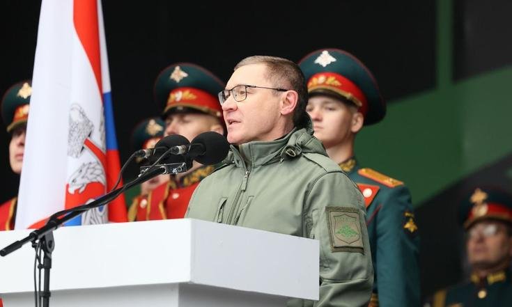Владимир Якушев принял участие в открытии соревнований по армейской тактической стрельбе