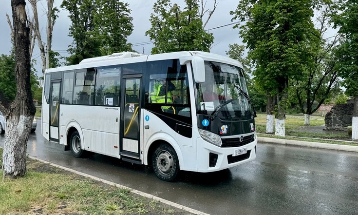 Ямальцы помогли запустить первый автобусный маршрут в Волновахе