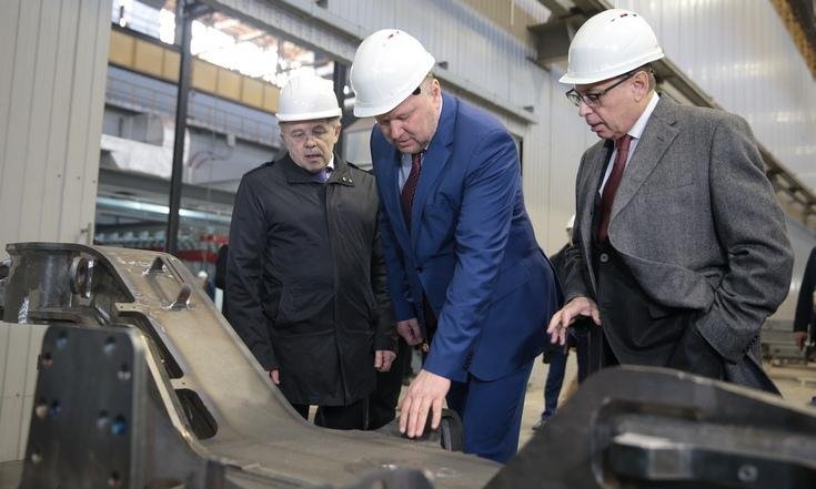 Николай Цуканов посетил завод «Уральские локомотивы»