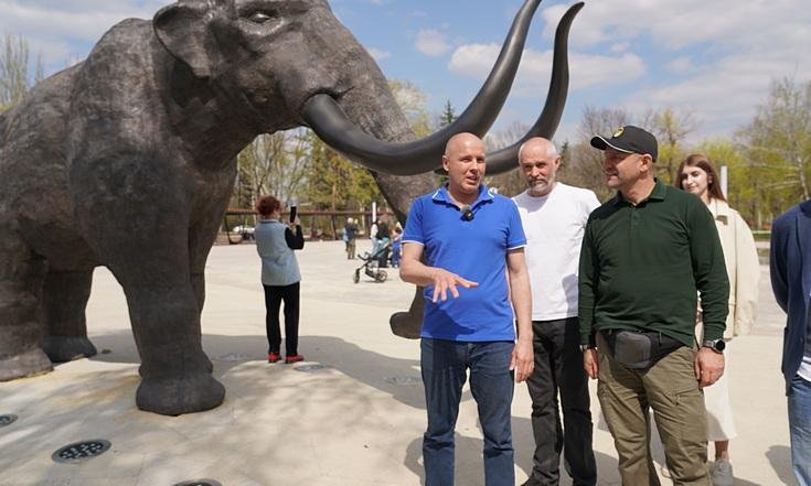 Рабочая поездка в Донецкую Народную Республику - Югорский парк