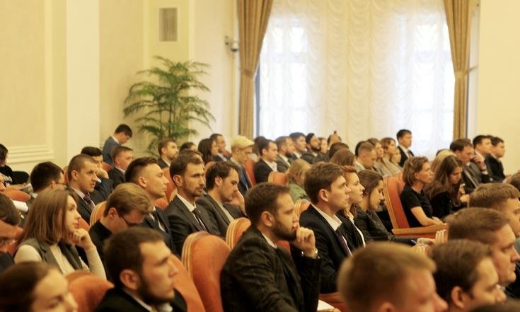 Николай Цуканов провел первое заседание Совета по молодежной политике